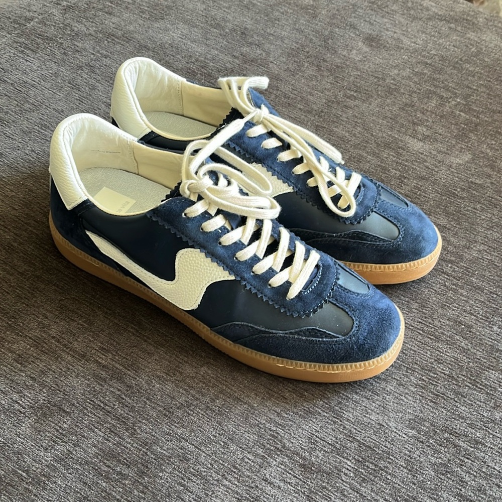Dolce Vita navy suede sneakers